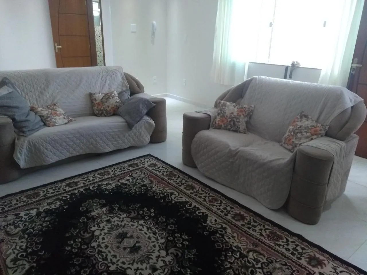 Casa Para Temporada Cabo Frio 0*,